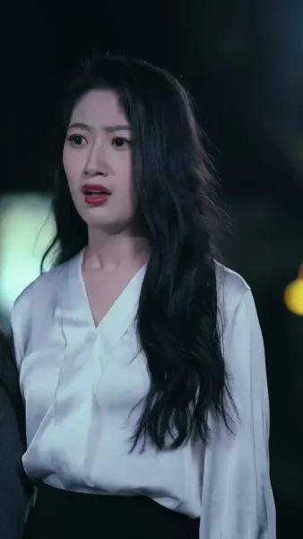 แต่งงานสายฟ้าแลบกับ มหาเศรษฐีลึกลับ