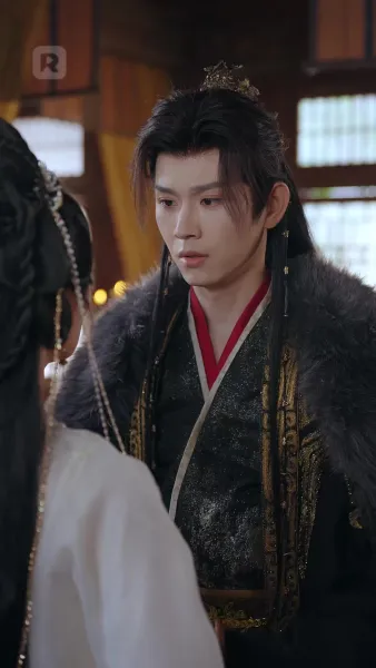 เกิดใหม่สลับคู่แต่งงาน องค์รัชทายาทชะตาสั้นกลับอายุยืน