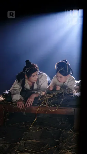 เกิดใหม่สลับคู่แต่งงาน องค์รัชทายาทชะตาสั้นกลับอายุยืน