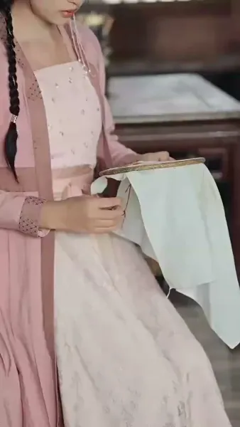 จากชาวนาเป็นมหาบุรุษด้วยระบบแต่งภรรยา