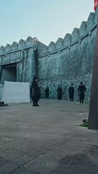 จากชาวนาเป็นมหาบุรุษด้วยระบบแต่งภรรยา