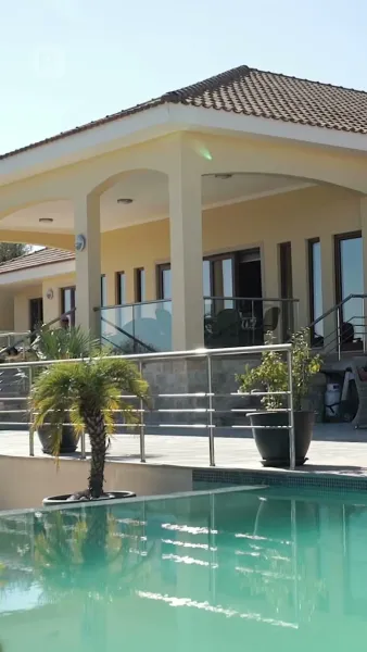 เล่นตามกฎของมหาเศรษฐี