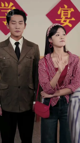 เกิดใหม่ยุค 70: คุณภรรยาตัวแสบป่วนกัปตันจนเขิน!