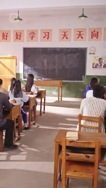 เกิดใหม่ยุค 70: คุณภรรยาตัวแสบป่วนกัปตันจนเขิน!