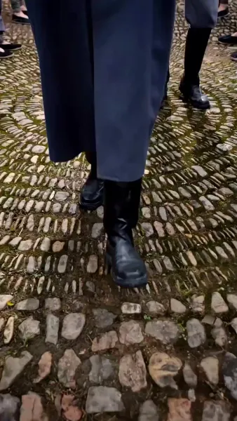 ข้ามภพมารักษ์ใจ