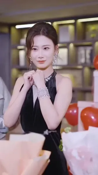 จาก 200 ปอนด์สู่ความสวยปัง: ระบบอัปเกรดถูกปลดล็อกแล้ว