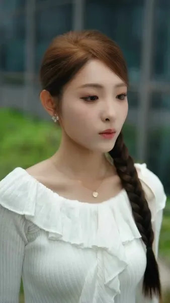 กลิ่นหอมอุบัติรัก  