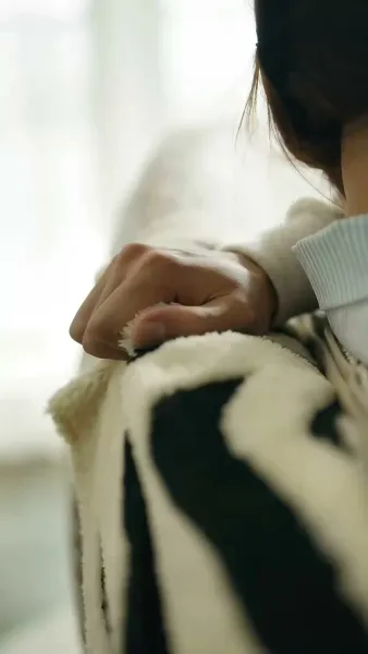 กลิ่นหอมอุบัติรัก  