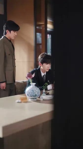 ปักรักใต้เงาแค้น