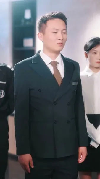 ปักรักใต้เงาแค้น