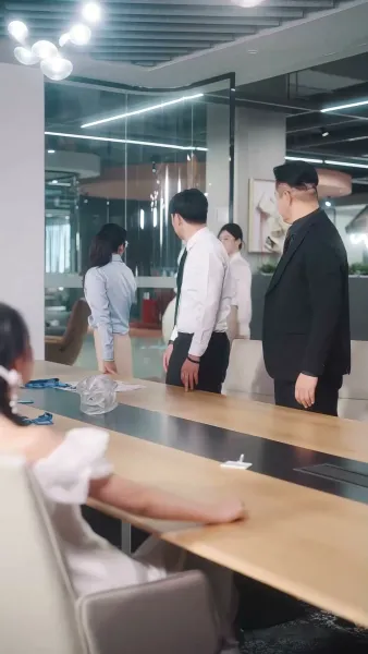 ปักรักใต้เงาแค้น