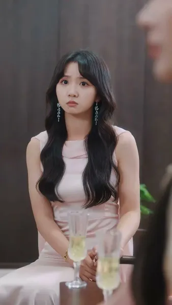 ปักรักใต้เงาแค้น