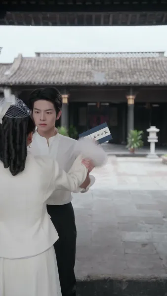 ถึงเป็นศัตรู ก็ยังเลือกเธอ