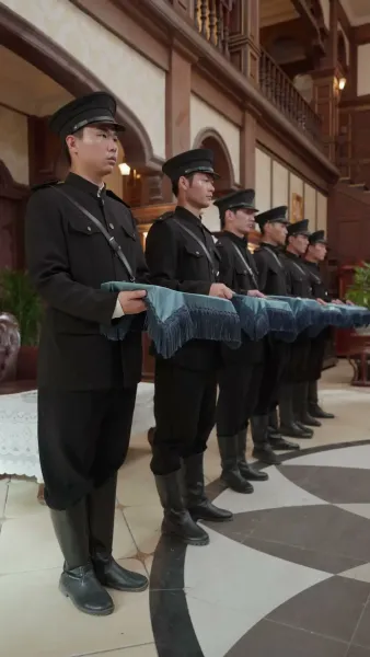 ถึงเป็นศัตรู ก็ยังเลือกเธอ