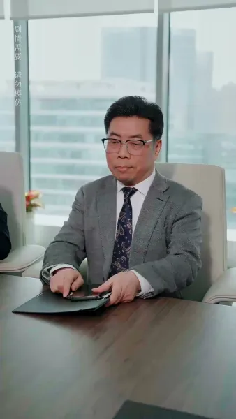 เธอไม่คู่ควร