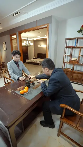 ลีเชียนจิ้งเชียนหลงฉู่ทะเล