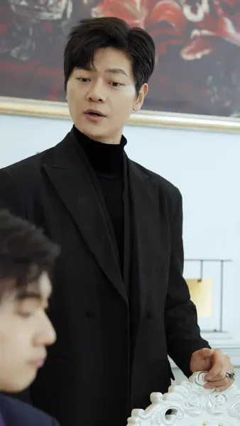 ลีเชียนจิ้งเชียนหลงฉู่ทะเล