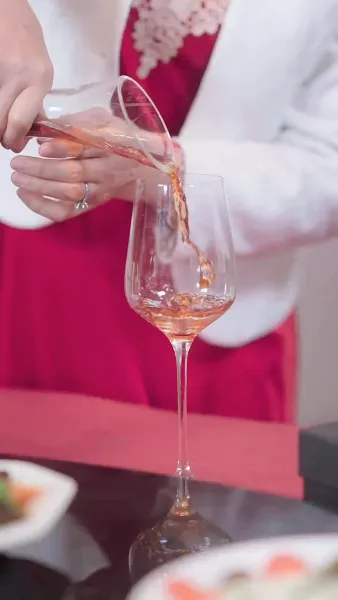 ลีเชียนจิ้งเชียนหลงฉู่ทะเล