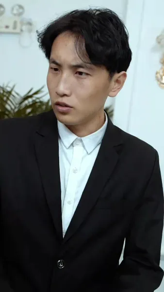 ลีเชียนจิ้งเชียนหลงฉู่ทะเล