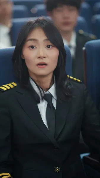 คุณกัปตัน คู่หมั้นของคุณแต่งงานแล้ว