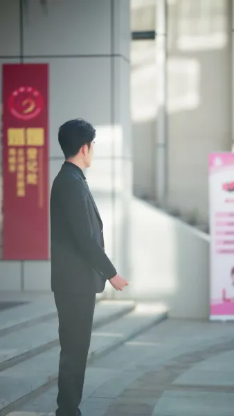 คุณกัปตัน คู่หมั้นของคุณแต่งงานแล้ว