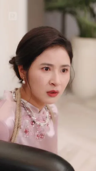 อย่ามายุ่งกับฉัน รู้ไหมใครหนุนหลัง