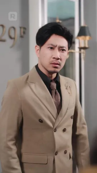 อย่ามายุ่งกับฉัน รู้ไหมใครหนุนหลัง