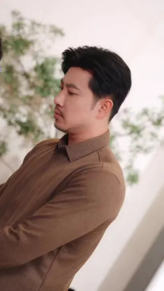 อย่ามายุ่งกับฉัน รู้ไหมใครหนุนหลัง