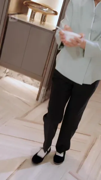 อย่ามายุ่งกับฉัน รู้ไหมใครหนุนหลัง