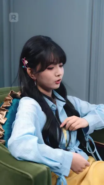 อย่ามายุ่งกับฉัน รู้ไหมใครหนุนหลัง