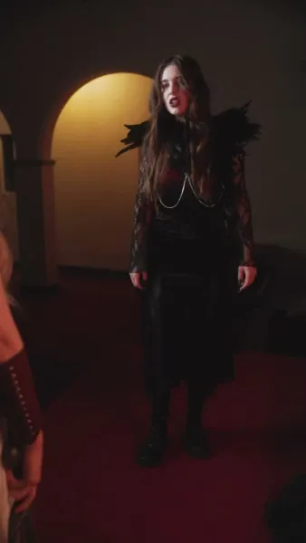 การฟื้นคืนของแม่เผ่า волฟ