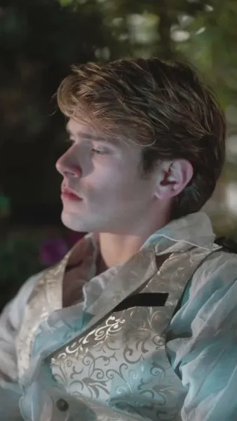 การฟื้นคืนของแม่เผ่า волฟ