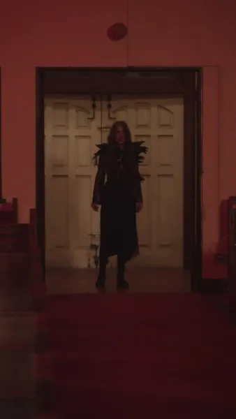 การฟื้นคืนของแม่เผ่า волฟ