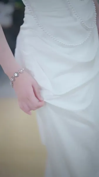 ผ่านดวงตาของเธอ