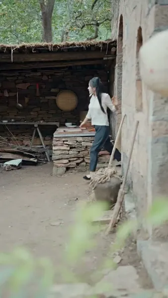 [พากย์เสียง] แม่เลี้ยงตัวร้ายพาลูกกินเนื้อทุกมื้อ