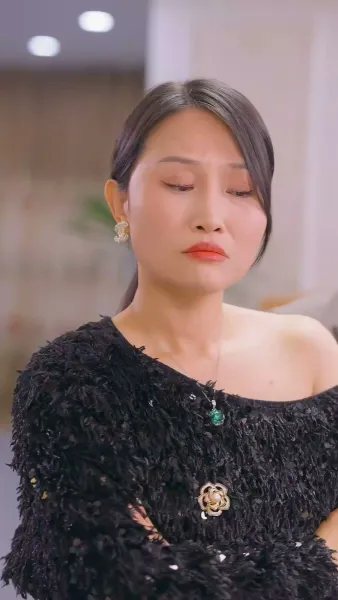 ฉันเด่นสุดในงานเลี้ยงรุ่น