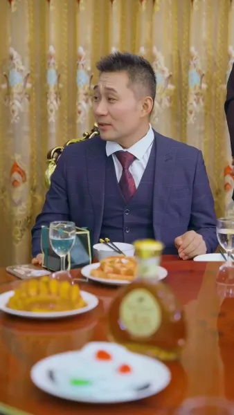 ฉันเด่นสุดในงานเลี้ยงรุ่น