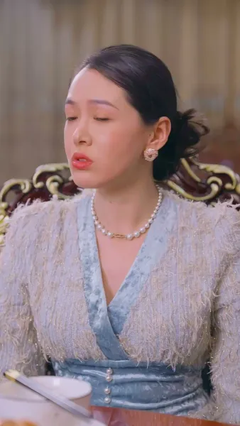 ฉันเด่นสุดในงานเลี้ยงรุ่น