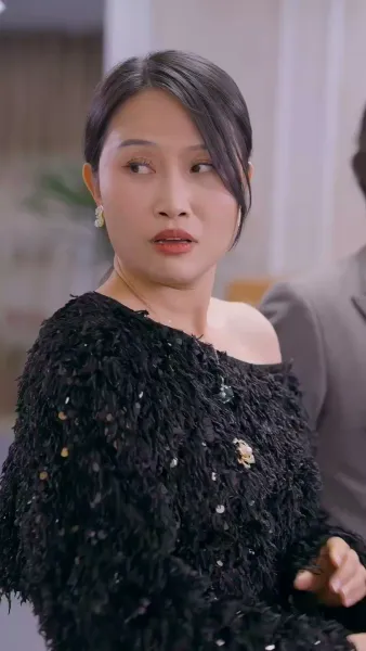 ฉันเด่นสุดในงานเลี้ยงรุ่น