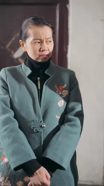 ฉันเด่นสุดในงานเลี้ยงรุ่น