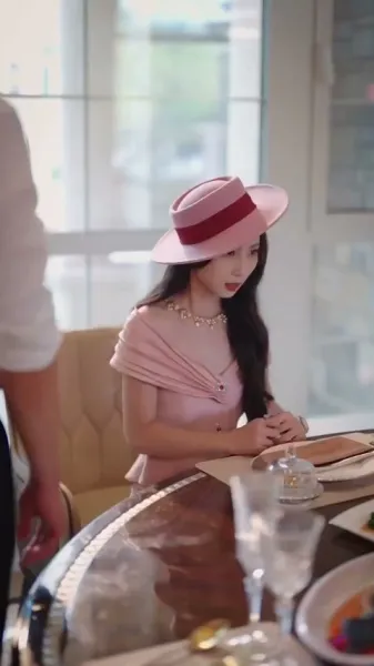 สาวบ้านนอกของเจ้าสัวใหญ่