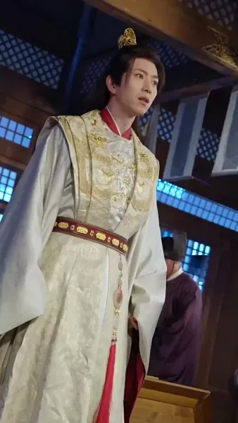 ราตรียามสายลมพัดผ่าน