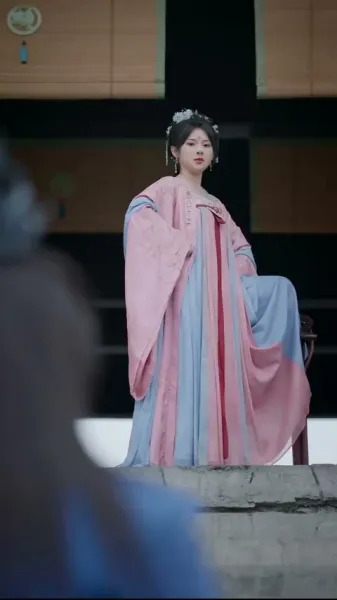 เมฆหมอกจาง