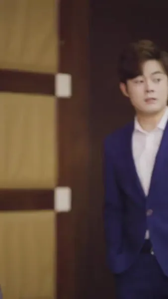 ซุปเปอร์สตาร์สาวตามจีบหลังผมเป็นเศรษฐี