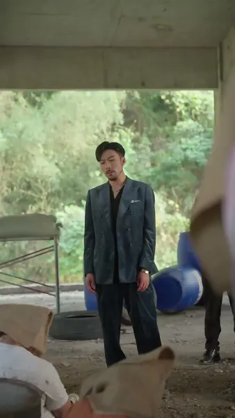 เส้นทางรักในเงามืด