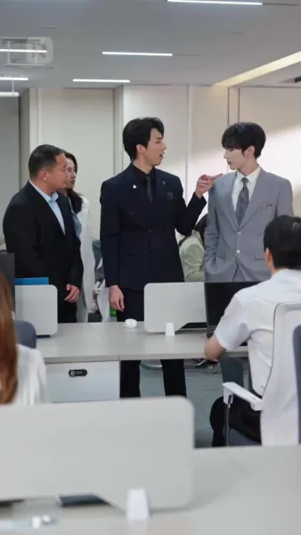 รักป่วนๆ  ของคุณแม่สายฟ้าแลบ