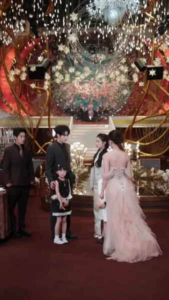 รักป่วนๆ  ของคุณแม่สายฟ้าแลบ