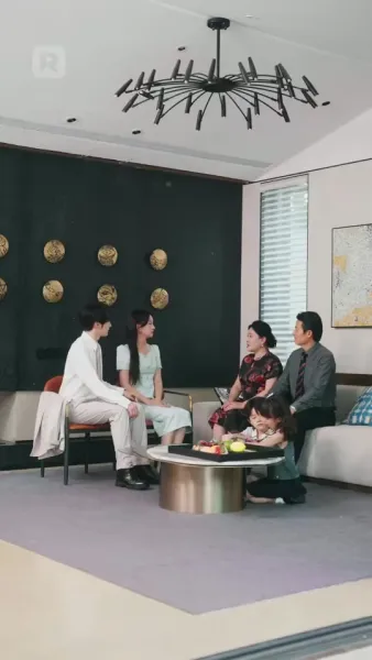 รักป่วนๆ  ของคุณแม่สายฟ้าแลบ