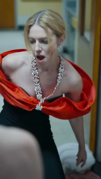 เพื่อนรักหักเหลี่ยม กับชะตาที่ถูกสลับ