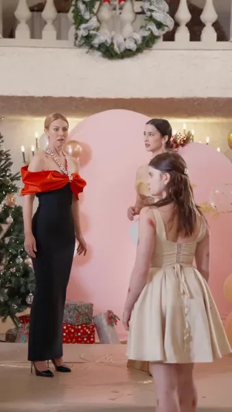 เพื่อนรักหักเหลี่ยม กับชะตาที่ถูกสลับ